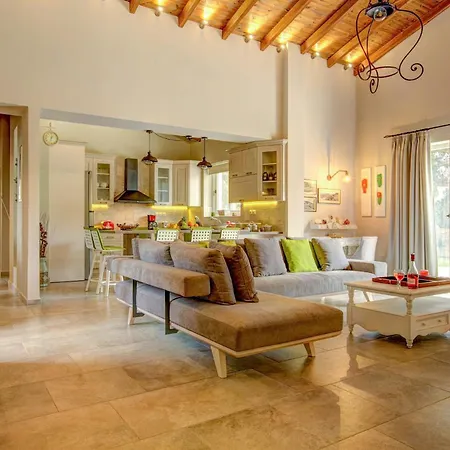 Villa Astarte - Anantara With Pool Argászi